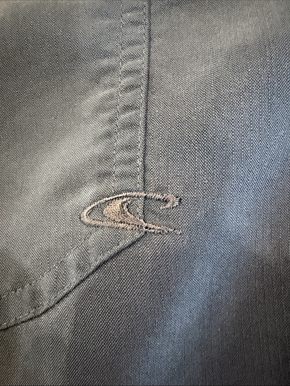 O'Neill Men's Short-Sleeve Button-Up Shirt in Slate Blue - Picture 4 of 7